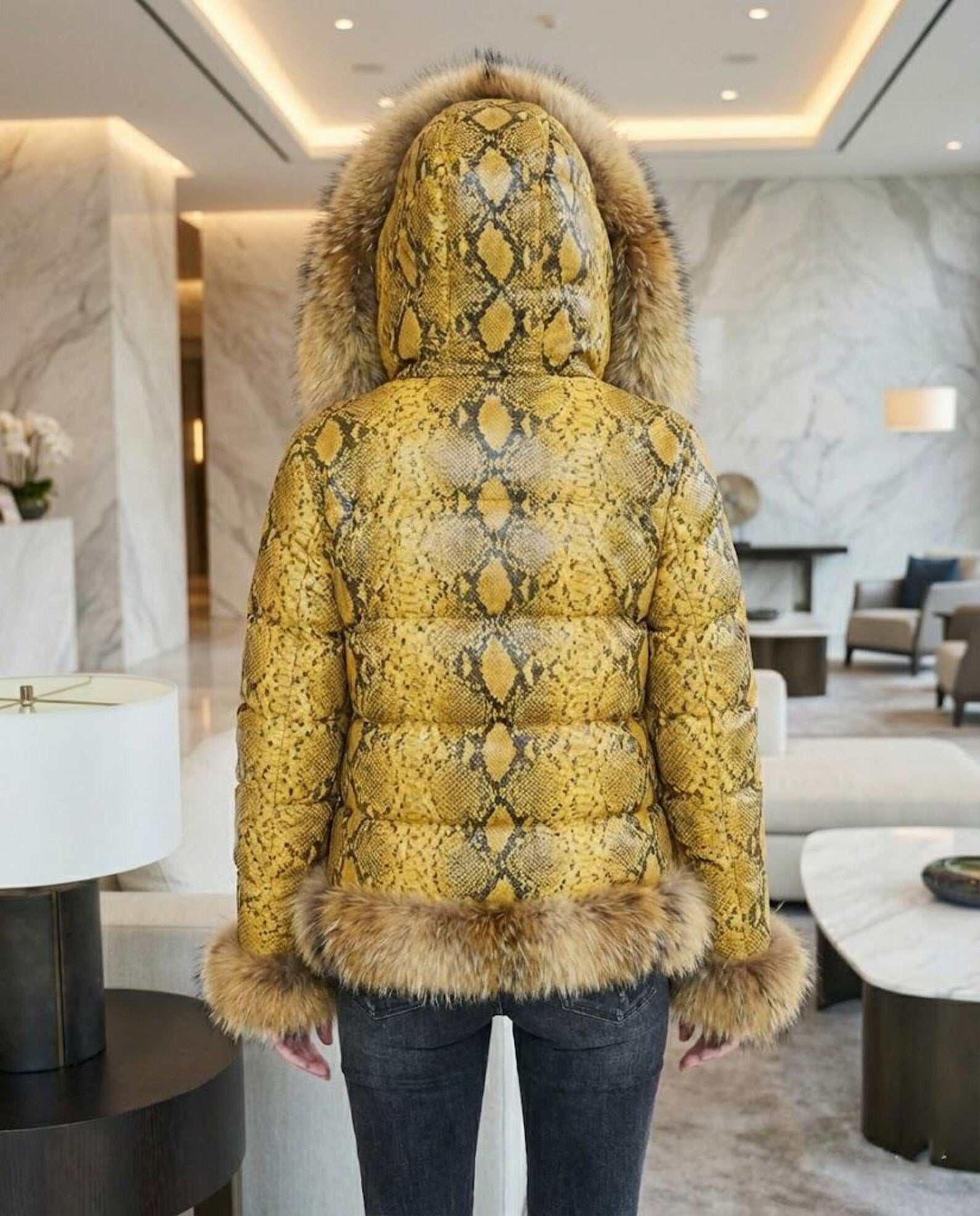 Women's Luxury Python Snakeskin puffer leather Jacket Real Fox Fur Collar Snake Print Jackets